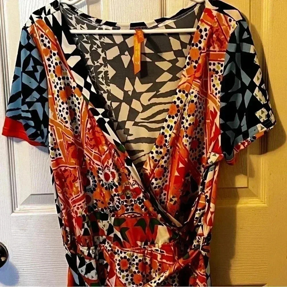 MAGIC abstract Print Maxi Low Cut  V Neck Dress 1X EUC Summer Artsy Spring Long - Picture 2 of 6